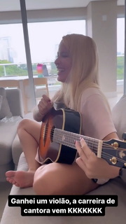 Karoline Lima feet photo thumbnail