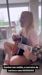 Karoline Lima feet photo thumbnail