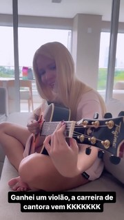 Karoline Lima feet photo thumbnail