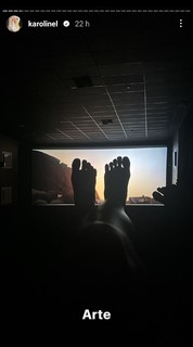 Karoline Lima feet photo thumbnail