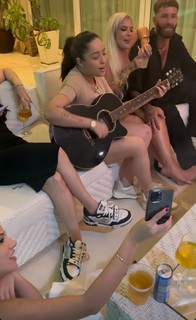 Karoline Lima feet photo thumbnail