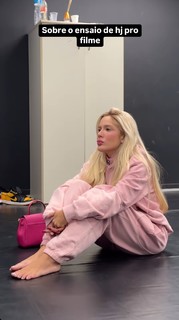 Karoline Lima feet photo thumbnail