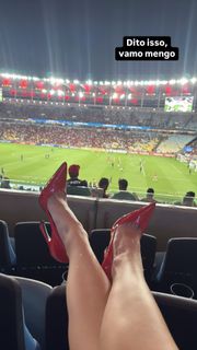Karoline Lima feet photo thumbnail