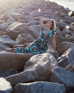 Karoline Lima feet photo thumbnail