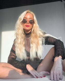 Karoline Lima feet photo thumbnail