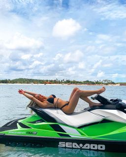 Karoline Lima feet photo thumbnail