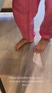Karoline Lima feet photo thumbnail