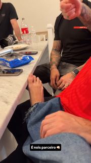 Karoline Lima feet photo thumbnail