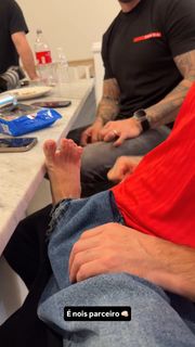 Karoline Lima feet photo thumbnail