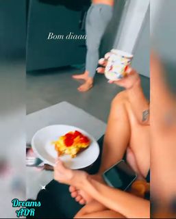 Karoline Lima feet photo thumbnail