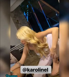 Karoline Lima feet photo thumbnail