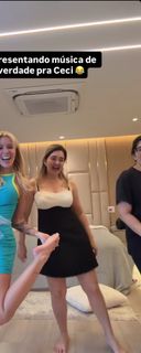 Karoline Lima feet photo thumbnail