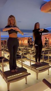 Karoline Lima feet photo thumbnail