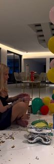 Karoline Lima feet photo thumbnail