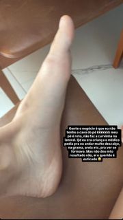 Karoline Lima feet photo thumbnail