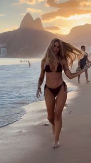 Karoline Lima feet photo 14