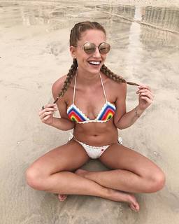 Karolína Malisová feet photo 18