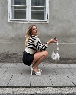 Karolína Malisová feet photo 7