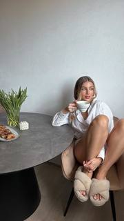 Karolína Malisová feet photo 3