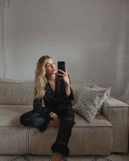 Karolína Malisová feet photo 1