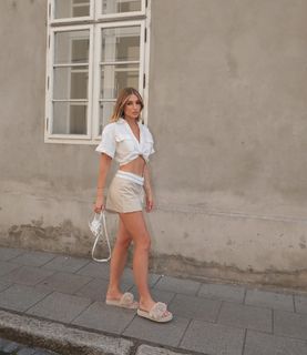 Karolína Malisová feet photo 18