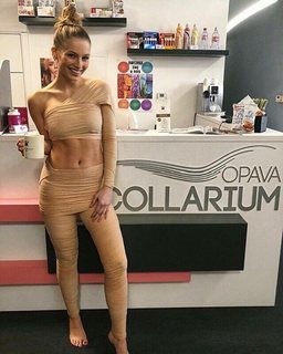 Karolína Malisová feet photo 18