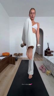 Karolína Malisová feet photo 18