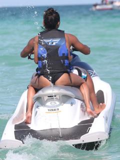 Karrueche Tran feet photo thumbnail