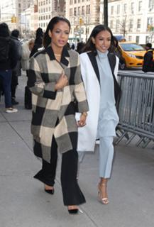 Karrueche Tran feet photo thumbnail