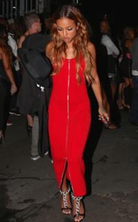 Karrueche Tran feet photo thumbnail