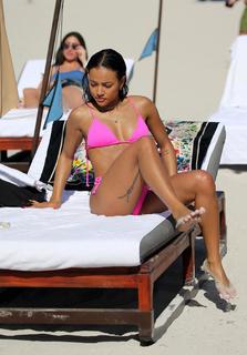 Karrueche Tran feet photo thumbnail