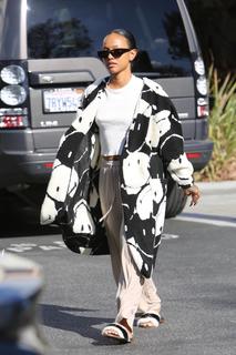 Karrueche Tran feet photo thumbnail