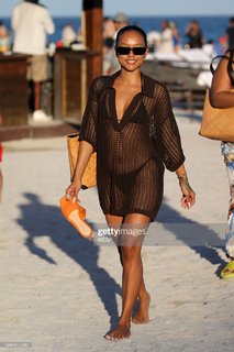 Karrueche Tran feet photo thumbnail