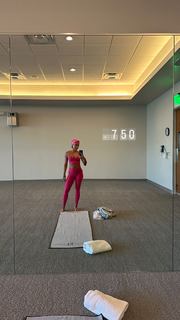 Karrueche Tran feet photo thumbnail
