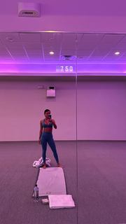 Karrueche Tran feet photo thumbnail