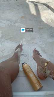 Karrueche Tran feet photo thumbnail