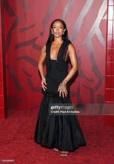 Karrueche Tran feet photo thumbnail