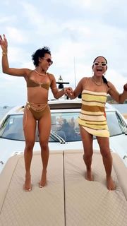 Karrueche Tran feet photo thumbnail