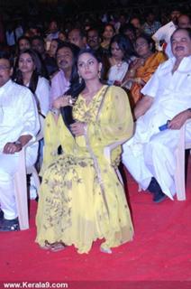Karthika Nair feet photo 5