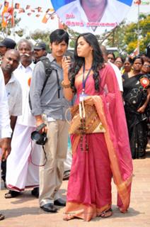 Karthika Nair feet photo 5