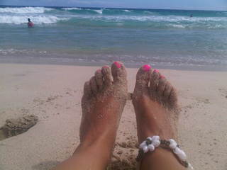 Karyn Bryant feet photo 16