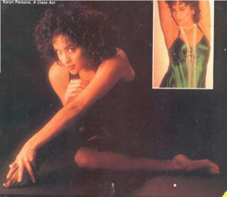 Karyn Parsons feet photo thumbnail
