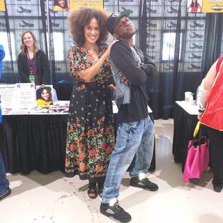 Karyn Parsons feet photo thumbnail