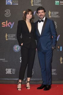 Kasia Smutniak feet photo thumbnail