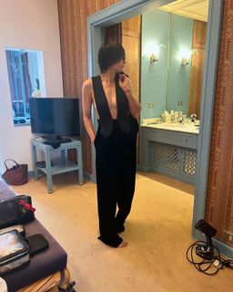 Kasia Smutniak feet photo thumbnail