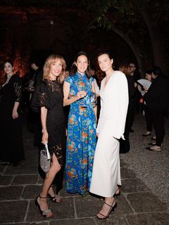 Kasia Smutniak feet photo thumbnail