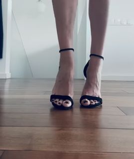 Kasia Stankiewicz feet photo 5