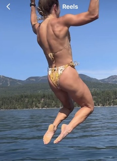 Kassidy Cook feet photo 2
