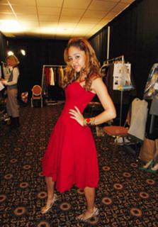 Kat DeLuna feet photo 8