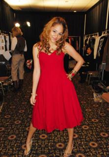 Kat DeLuna feet photo 7